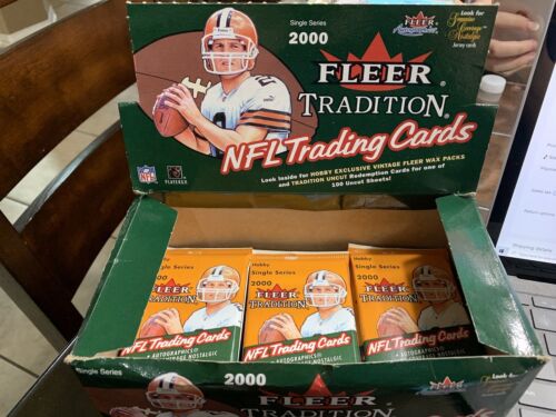2000 Fleer Tradition Football Hobby Single Series Pack 1 Per Purch Pot. Brady RC