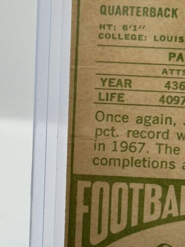 1968 Topps #100 John Unitas Baltimore Colts - light creasing, corner/edge wear